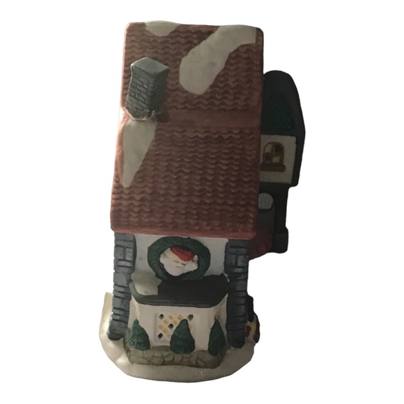 Enchanted Lighted Christmas Porcelain Village Piece - Picture 4 of 6